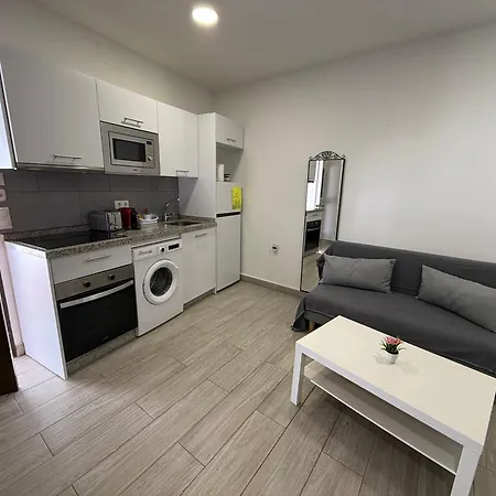 Con Cocina Americana En Elvira Marbella