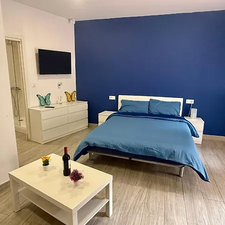 Con Cocina Americana En Elvira Marbella