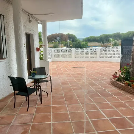 Con Cocina Americana En Elvira * ماربيا